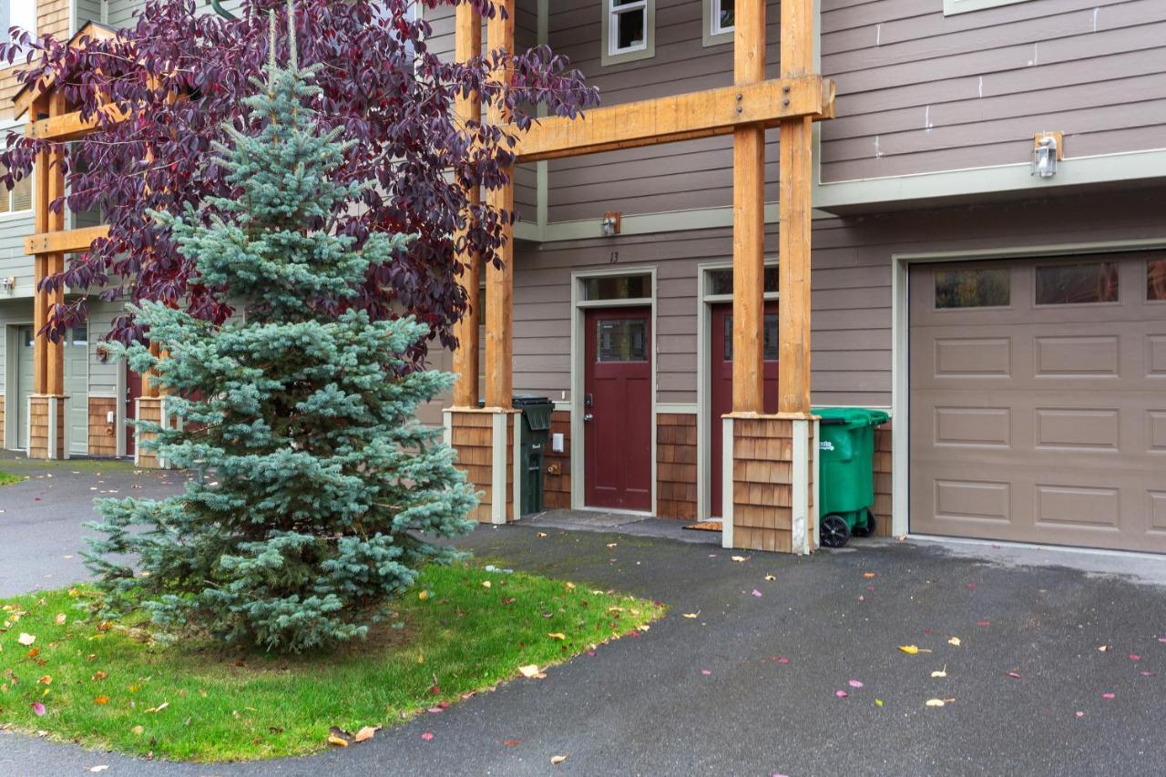 Glacier Creek Girdwood Exterior photo